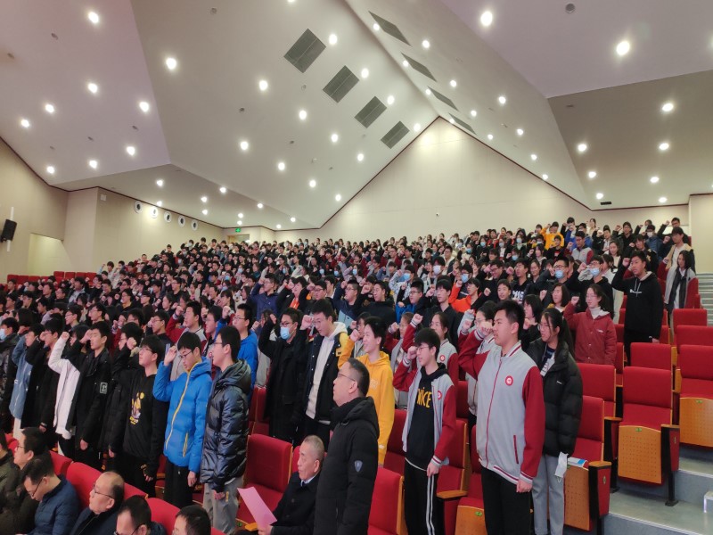学生宣誓（全体1）.jpg