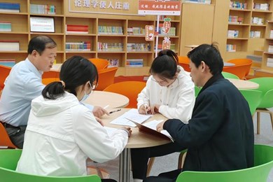 深耕AI融合课堂 扎实推进课题研讨　——《生成式人工智能在初中信息科技学科＂教学做＂实践研究》课题成功开展4月研讨活动　 